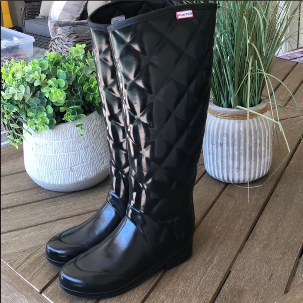 (Sold) Hunter Regent Savoy Quilted Wellington Boot - Picture 5 of 10